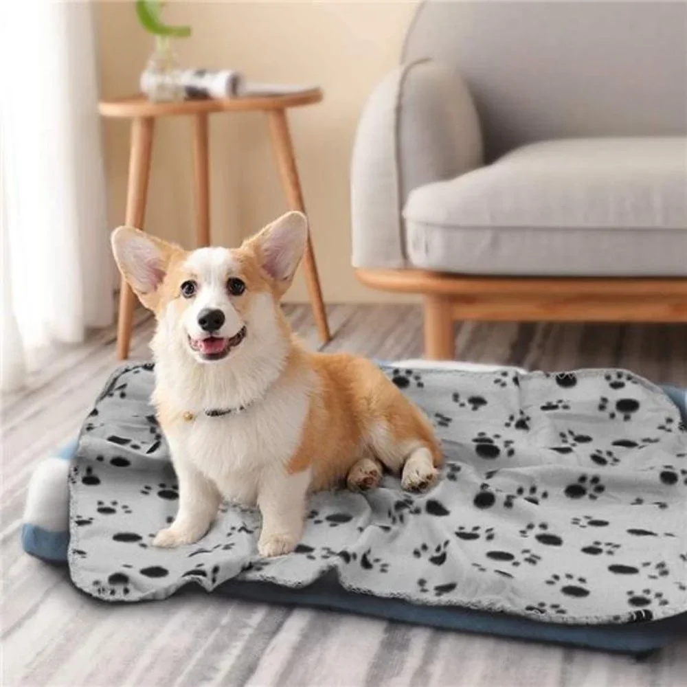 Warm Paw Print Blanket/Bed Cover for Dogs and Cats, 6 Pack of 24x28 Inches
